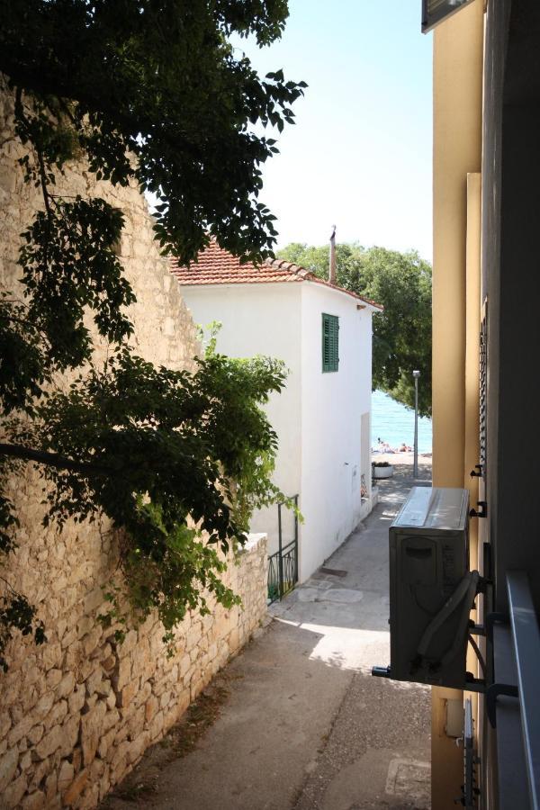 Apartments By The Sea Drvenik Donja Vala, Makarska - 6658 المظهر الخارجي الصورة